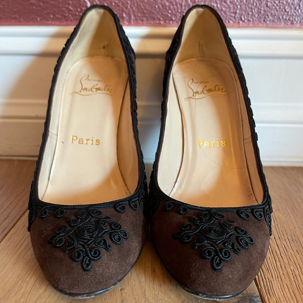 Christian Louboutin Samira brown suede heels